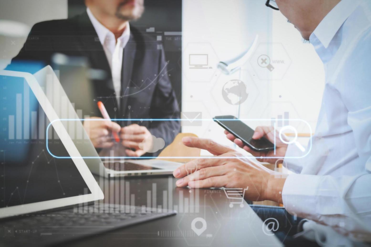 Grupo de estudiantes durante seminario online